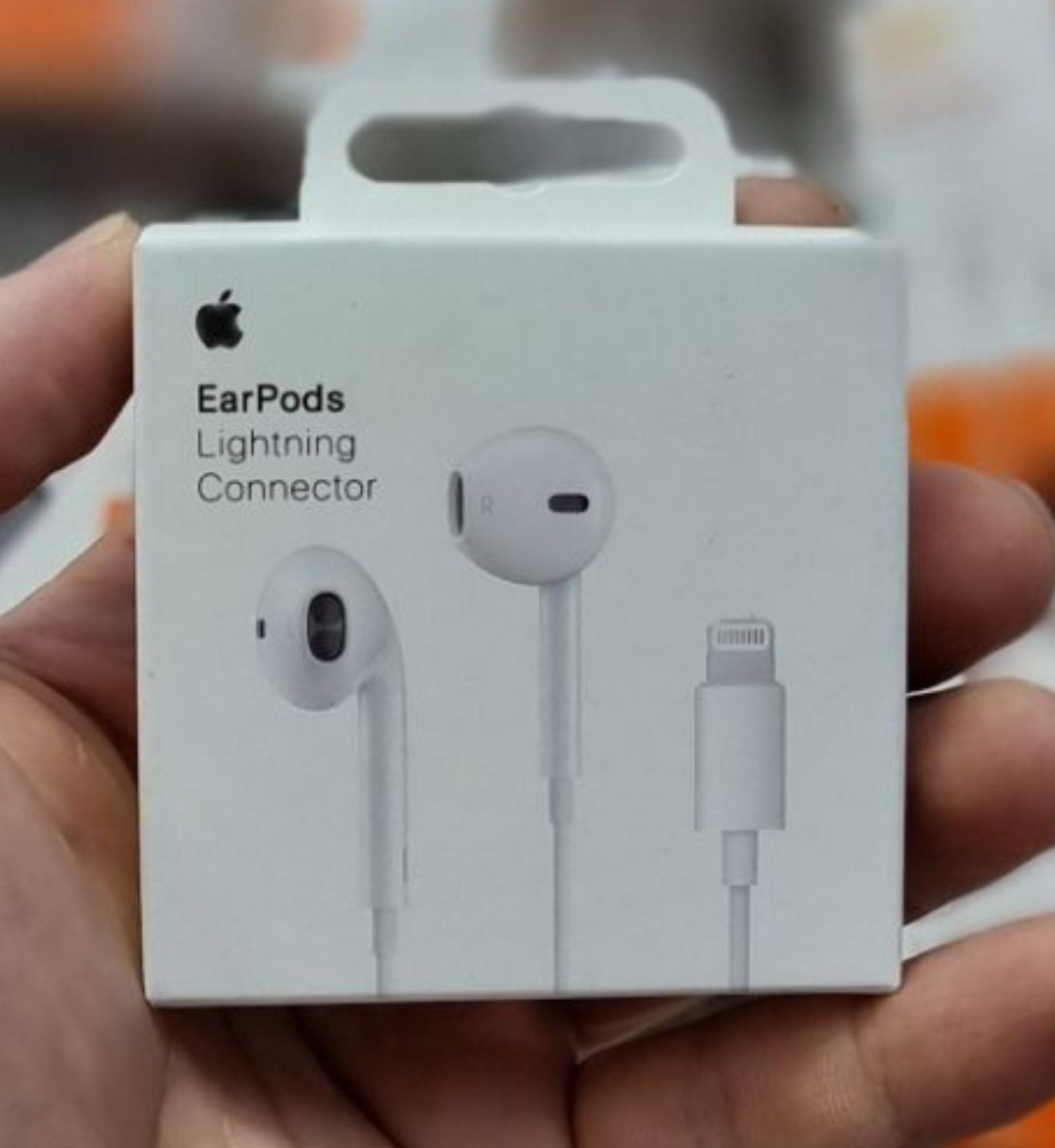 هندزفری اپل مدل EarPods ، اتصال از طریق لایتنینگ