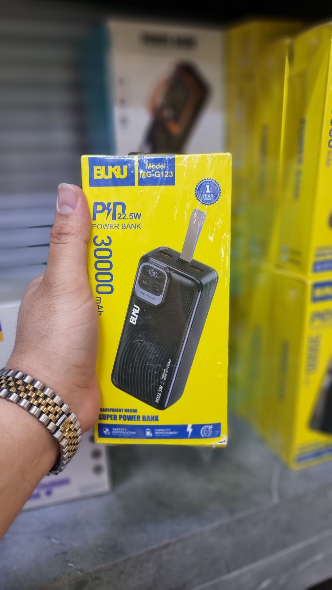 پاور بانک فست شارژ بوکو MG-G123 QC3.0 PD 22.5W ظرفیت 30000